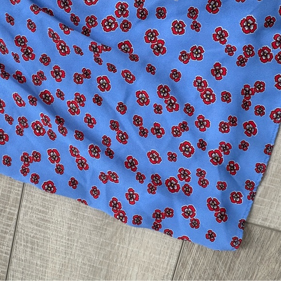 LOFT Blue Floral Blouse - Picture 2 of 6